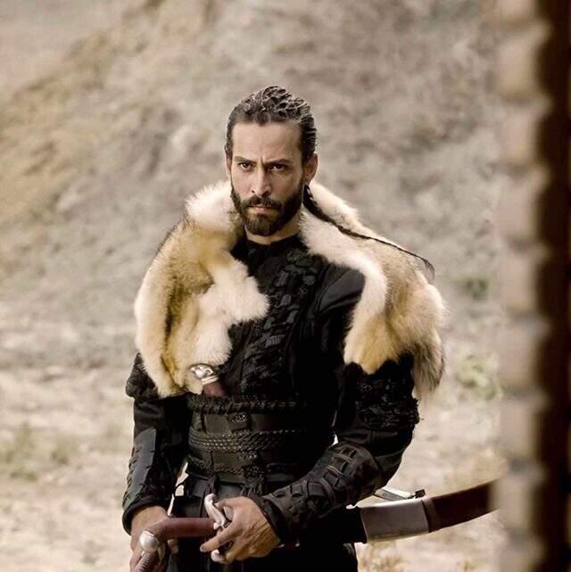 Uyanış Büyük Selçuklu'da kılıç kazası