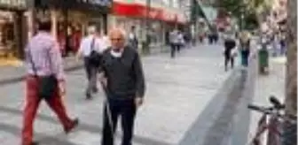 Deprem: Vaka sayılarının son üç günde yüzde 5 arttığı İzmir'de vatandaştan şaşırtan cevap Deprem: Vaka sayılarının son üç günde yüzde 5 arttığı İzmir'de vatandaştan şaşırtan cevap