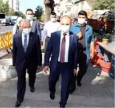 Vali Günaydın: Temaslılarını eksik söylerlerse korkarım vaka sayımız artacak Vali Günaydın: Temaslılarını eksik söylerlerse korkarım vaka sayımız artacak