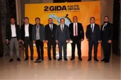 AK Parti'li Yavuz'a uluslararası ödül AK Parti'li Yavuz'a uluslararası ödül