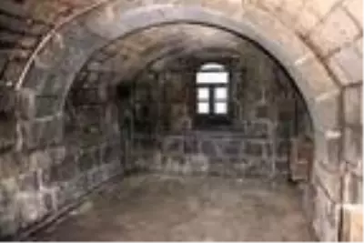 Bitlis'te 130 yıllık tarihi yapı, Fuat Sezgin Kültür Evi olarak onarılıyor Bitlis'te 130 yıllık tarihi yapı, Fuat Sezgin Kültür Evi olarak onarılıyor