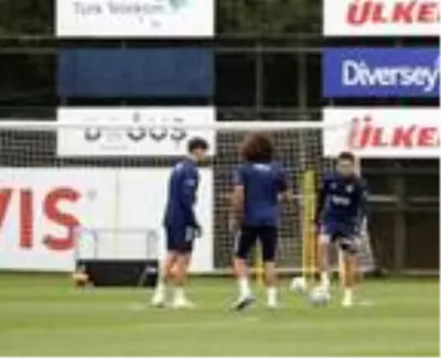 Fenerbahçe'de Göztepe maçının hazırlıkları tamamlandı Fenerbahçe'de Göztepe maçının hazırlıkları tamamlandı