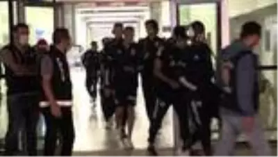 Fenerbahçe kafilesi, İzmir'e geldi Fenerbahçe kafilesi, İzmir'e geldi