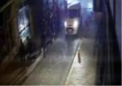 'Kavgayı ayırırken darbedildim' dedi, 3 bekçi hakkında idari soruşturma başlatıldı 'Kavgayı ayırırken darbedildim' dedi, 3 bekçi hakkında idari soruşturma başlatıldı