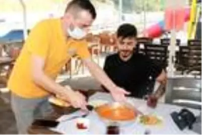 Samsun'un ünlü menemencisi, tarifi verdi Samsun'un ünlü menemencisi, tarifi verdi