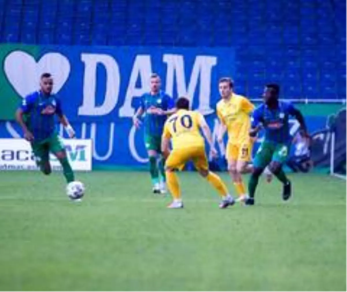 Süper Lig: Çaykur Rizespor: 2 MKE Ankaragücü: 3 (İlk yarı)