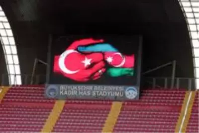Süper Lig: Kayserispor: 0 Sivasspor: 1 (İlk yarı) Süper Lig: Kayserispor: 0 Sivasspor: 1 (İlk yarı)