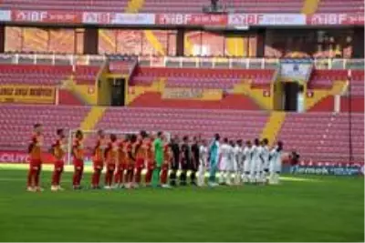 Süper Lig: Kayserispor: 0 Sivasspor: 1 (İlk yarı) Süper Lig: Kayserispor: 0 Sivasspor: 1 (İlk yarı)