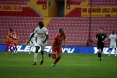 Süper Lig: Kayserispor: 1 - Sivasspor: 3 (Maç Sonucu) Süper Lig: Kayserispor: 1 - Sivasspor: 3 (Maç Sonucu)