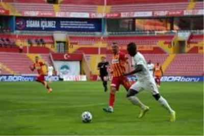 Süper Lig: Kayserispor: 1 - Sivasspor: 3 (Maç Sonucu) Süper Lig: Kayserispor: 1 - Sivasspor: 3 (Maç Sonucu)