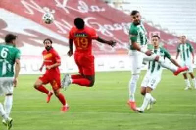 Süper Lig: Konyaspor: 0 Yeni Malatyaspor: 0 (İlk yarı) Süper Lig: Konyaspor: 0 Yeni Malatyaspor: 0 (İlk yarı)