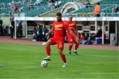 Süper Lig: Konyaspor: 0 Yeni Malatyaspor: 0 (İlk yarı) Süper Lig: Konyaspor: 0 Yeni Malatyaspor: 0 (İlk yarı)