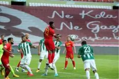Süper Lig: Konyaspor: 1 - Yeni Malatyaspor: 1 (Maç sonucu) Süper Lig: Konyaspor: 1 - Yeni Malatyaspor: 1 (Maç sonucu)