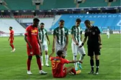 Süper Lig: Konyaspor: 1 - Yeni Malatyaspor: 1 (Maç sonucu) Süper Lig: Konyaspor: 1 - Yeni Malatyaspor: 1 (Maç sonucu)