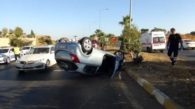 Takla atan otomobilden burnu bile kanamadan çıktı