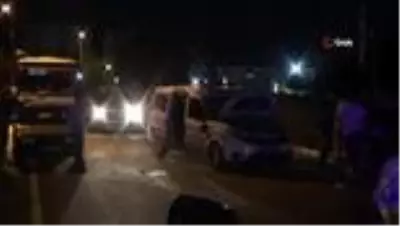 Son dakika haber | Uşak'ta polis aracı ile otomobil çarpıştı: 2 polis yaralı Son dakika haber | Uşak'ta polis aracı ile otomobil çarpıştı: 2 polis yaralı