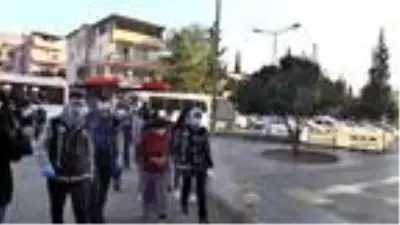 Son dakika haberi: Uyuşturucu satıcılarına şafak operasyonu: 19 tutuklama Son dakika haberi: Uyuşturucu satıcılarına şafak operasyonu: 19 tutuklama