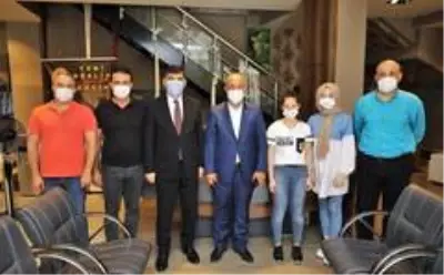 Ziyaretler, esnafın yüzünü güldürüyor Ziyaretler, esnafın yüzünü güldürüyor