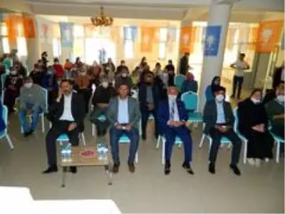 AK Parti Kadın Kolları Kongresi yapıldı AK Parti Kadın Kolları Kongresi yapıldı
