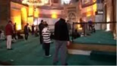 Azerbaycan Şeyhülislamı Ayasoyfa'yı ziyaret etti Azerbaycan Şeyhülislamı Ayasoyfa'yı ziyaret etti