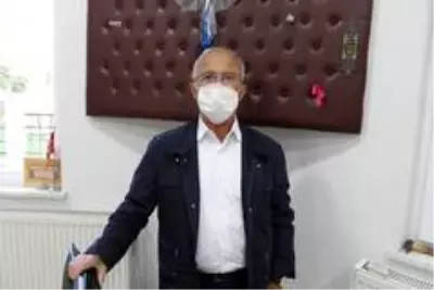 Sağlık Bakanı Koca'nın örnek gösterdiği muhtar teşekkür etti Sağlık Bakanı Koca'nın örnek gösterdiği muhtar teşekkür etti