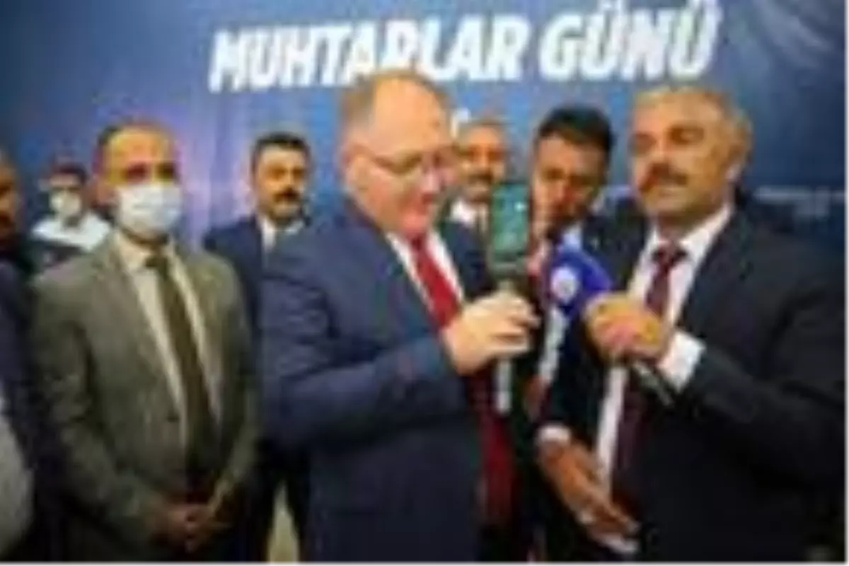 Bakan Soylu, telefonla Sivas'taki muhtarların gününü kutladı