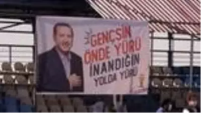 Son dakika haberi: Cumhurbaşkanı Erdoğan: 'Milletimizle kucaklaşmadan 'gönül siyaseti yapıyorum' diyenler, sufleyi milletten değil başka yerlerden alıyor' Son dakika haberi: Cumhurbaşkanı Erdoğan: 'Milletimizle kucaklaşmadan 'gönül siyaseti yapıyorum' diyenler, sufleyi milletten değil başka yerlerden alıyor'