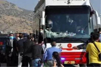- Cumhurbaşkanı Erdoğan Şırnak'ta çocuklara hediye dağıttı - Cumhurbaşkanı Erdoğan Şırnak'ta çocuklara hediye dağıttı