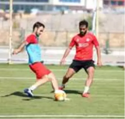 Sivasspor'da Villarreal maçı hazırlıkları başladı Sivasspor'da Villarreal maçı hazırlıkları başladı