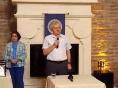 Doç. Dr. Mustafa Güzel: 'Savunma sanayisinde attığımız adımı sağlık sanayisinde de atmamız gerekiyor ' Doç. Dr. Mustafa Güzel: 'Savunma sanayisinde attığımız adımı sağlık sanayisinde de atmamız gerekiyor '