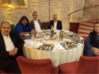 Doç. Dr. Mustafa Güzel: 'Savunma sanayisinde attığımız adımı sağlık sanayisinde de atmamız gerekiyor ' Doç. Dr. Mustafa Güzel: 'Savunma sanayisinde attığımız adımı sağlık sanayisinde de atmamız gerekiyor '