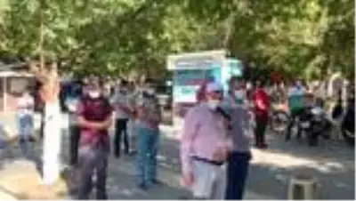 Ermenistan'ın saldırısında ölen Azerbaycanlı siviller için Adıyaman'da gıyabi cenaze namazı kılındı Ermenistan'ın saldırısında ölen Azerbaycanlı siviller için Adıyaman'da gıyabi cenaze namazı kılındı