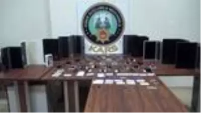Kars merkezli dolandırıcılık operasyonunda 2 kişi daha gözaltına alındı Kars merkezli dolandırıcılık operasyonunda 2 kişi daha gözaltına alındı