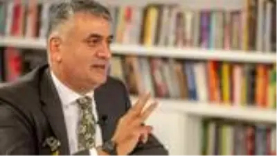 KKTC seçimlerinde çuvallayan anketçi Adil Gür, 'mesleği bırakırım' sözlerini 3 gün sonra yalanladı KKTC seçimlerinde çuvallayan anketçi Adil Gür, 'mesleği bırakırım' sözlerini 3 gün sonra yalanladı