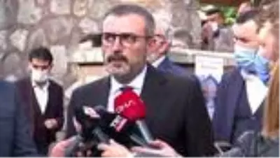 'Kudüs şairi' Nuri Pakdil vefatının 1. yılında kabri başında anıldı 'Kudüs şairi' Nuri Pakdil vefatının 1. yılında kabri başında anıldı