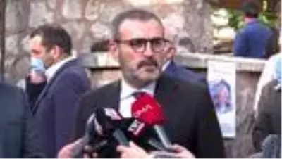 'Kudüs şairi' Nuri Pakdil vefatının 1. yılında kabri başında anıldı 'Kudüs şairi' Nuri Pakdil vefatının 1. yılında kabri başında anıldı