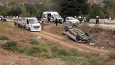 Son dakika... - Mezarlık ziyaretinde talihsiz kaza: 1 yaralı Son dakika... - Mezarlık ziyaretinde talihsiz kaza: 1 yaralı
