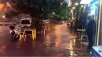 Sağanak hayatı olumsuz etkiledi Sağanak hayatı olumsuz etkiledi