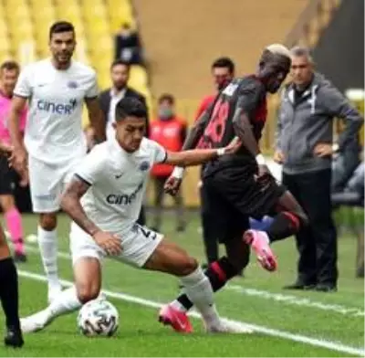 Süper Lig: Fatih Karagümrük: 1 Kasımpaşa: 0 (İlk yarı) Süper Lig: Fatih Karagümrük: 1 Kasımpaşa: 0 (İlk yarı)
