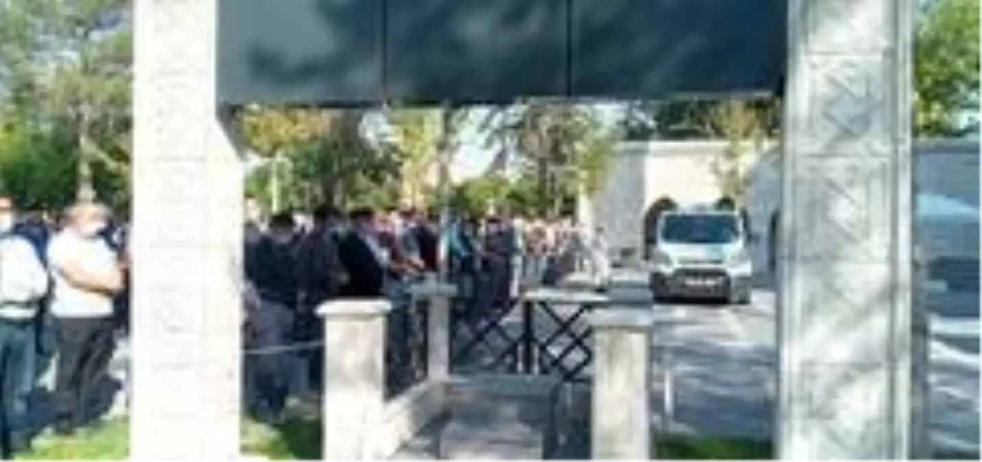 Yılmaz Akansu Toprağa verildi