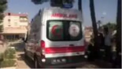 10 işçi gıda zehirlenmesi şüphesiyle hastaneye kaldırıldı 10 işçi gıda zehirlenmesi şüphesiyle hastaneye kaldırıldı