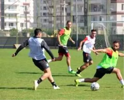Amedspor'da zonguldak alarmı Amedspor'da zonguldak alarmı