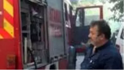Avcılar'da mobilya atölyesinde yangın Avcılar'da mobilya atölyesinde yangın