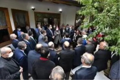 Başkan Dündar, muhtarlarla bir araya geldi Başkan Dündar, muhtarlarla bir araya geldi