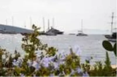 2019'da yılın yatı seçilmişti! Bodrum'a demir atan yüzen saraya 450 bin TL'lik yakıt alındı 2019'da yılın yatı seçilmişti! Bodrum'a demir atan yüzen saraya 450 bin TL'lik yakıt alındı