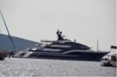 2019'da yılın yatı seçilmişti! Bodrum'a demir atan yüzen saraya 450 bin TL'lik yakıt alındı 2019'da yılın yatı seçilmişti! Bodrum'a demir atan yüzen saraya 450 bin TL'lik yakıt alındı