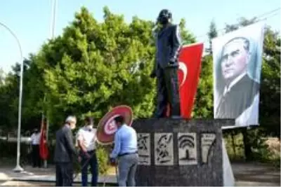 Bozyazılı muhtarlardan Azerbaycan'a bayraklı destek Bozyazılı muhtarlardan Azerbaycan'a bayraklı destek