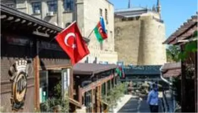 Türkiye'nin Azerbaycan ve Kırım hamleleri Rus basınını rahatsız etti: Moskova'nın nüfuz alanına görülmemiş bir atılım var Türkiye'nin Azerbaycan ve Kırım hamleleri Rus basınını rahatsız etti: Moskova'nın nüfuz alanına görülmemiş bir atılım var