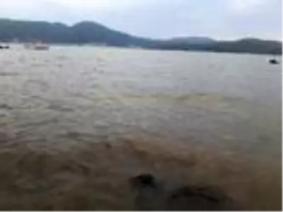 Son dakika haber: Fethiye'de sel suları, denizin rengini değiştirdi Son dakika haber: Fethiye'de sel suları, denizin rengini değiştirdi