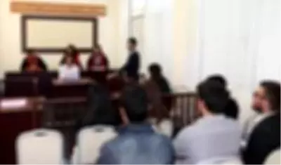 FETÖ operasyonunda gözaltına alınan 13 sanık için 6 farklı dava açıldı FETÖ operasyonunda gözaltına alınan 13 sanık için 6 farklı dava açıldı